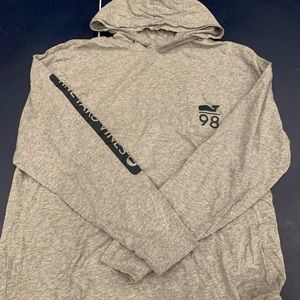 Vineyard Vines Light Sweatshirt